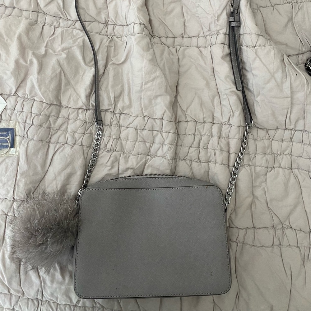 Michael Kors Jet Set Crossbody - Picture 9 of 9